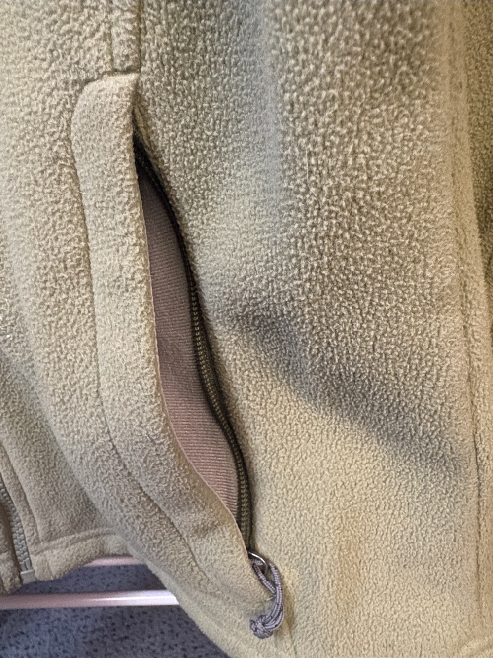 The North Face Women's Sage Green Teddy Fleece Jacket - Picture 4 of 6